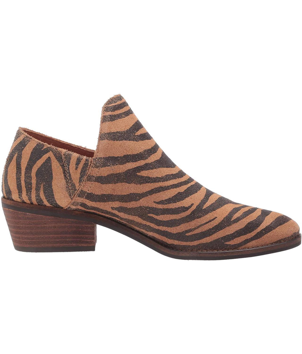 www.couturepoint.com-lucky-brand-womens-brown-leather-fausst-crashback-booties
