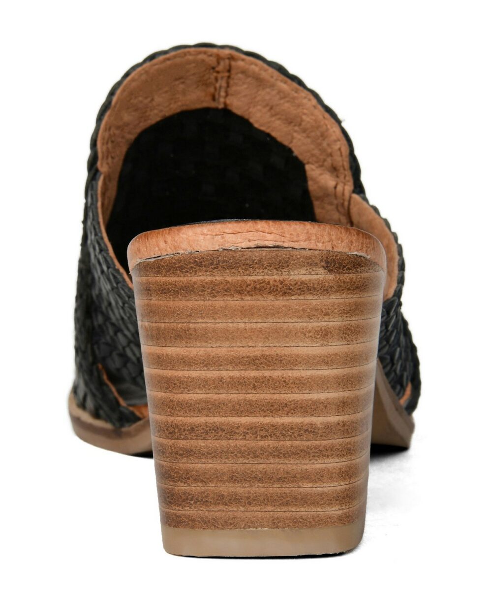 www.couturepoint.com-journee-collection-womens-black-leather-keeva-mule-sandals